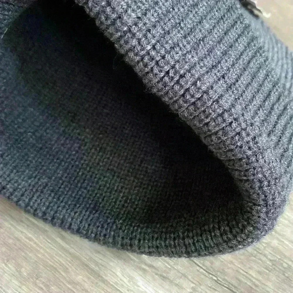 ❤️ Double Layer Ski Hat Mew With Tags - Picture 2 of 2